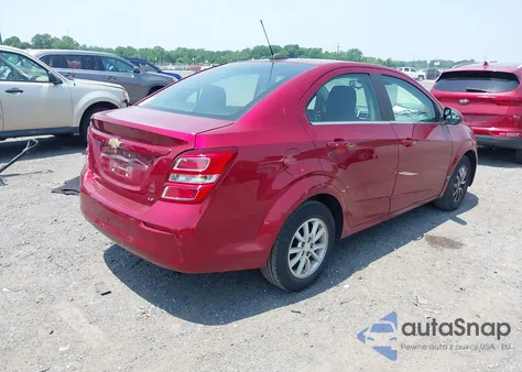 2020 Chevrolet Sonic Fwd Lt из США, поврежденный, VIN 1G1JD5SB0L4142455